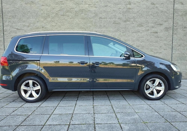 Volkswagen Sharan cena 39900 przebieg: 238000, rok produkcji 2011 z Będzin małe 254
